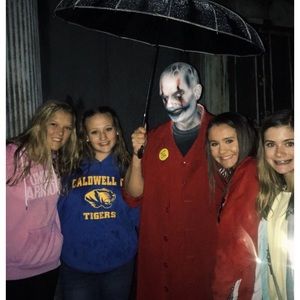 Meet your Posher, Maggy